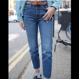 Levis Wedgie White Cone Denim, Sz 25